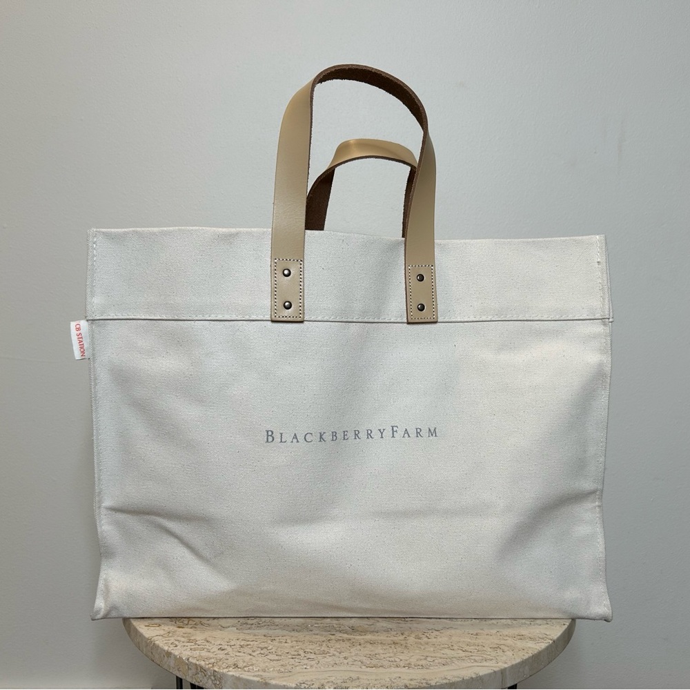 BF Blackberry Farm Canvas Tote with Leather Handles Smile Southern - Picture 2 of 11